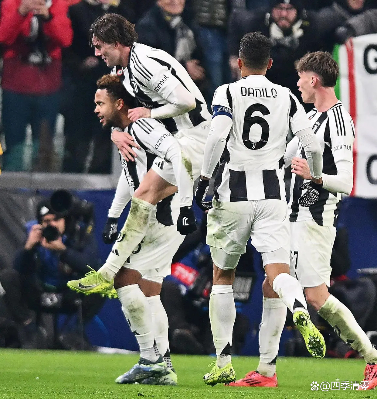 包含尤文图斯大胜马德里竞技，跻身欧冠八强的词条